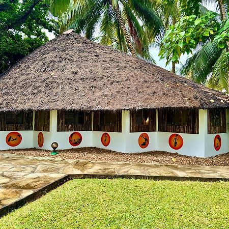 Galu Ecolodge Diani Beach Exterior photo