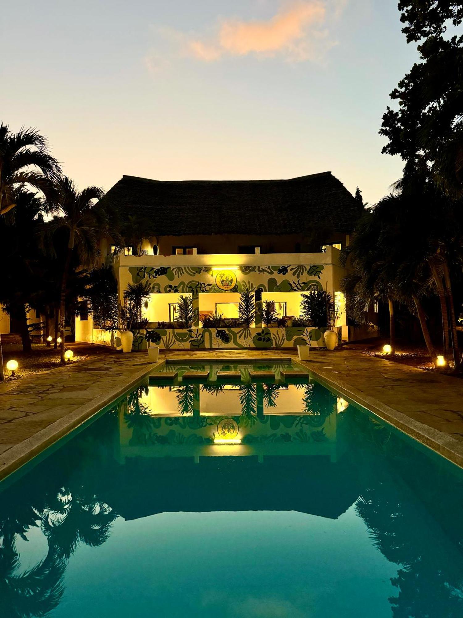 Galu Ecolodge Diani Beach Exterior photo