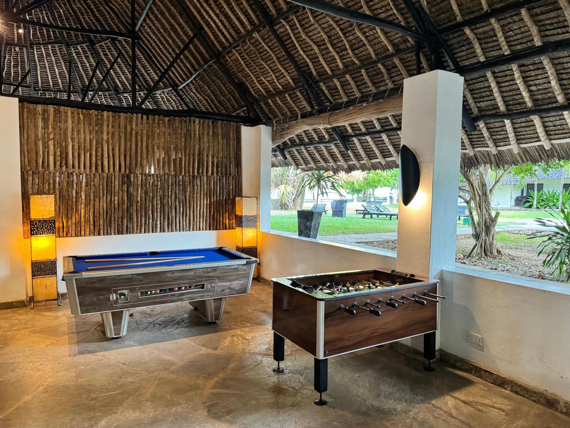 Galu Ecolodge Diani Beach Exterior photo